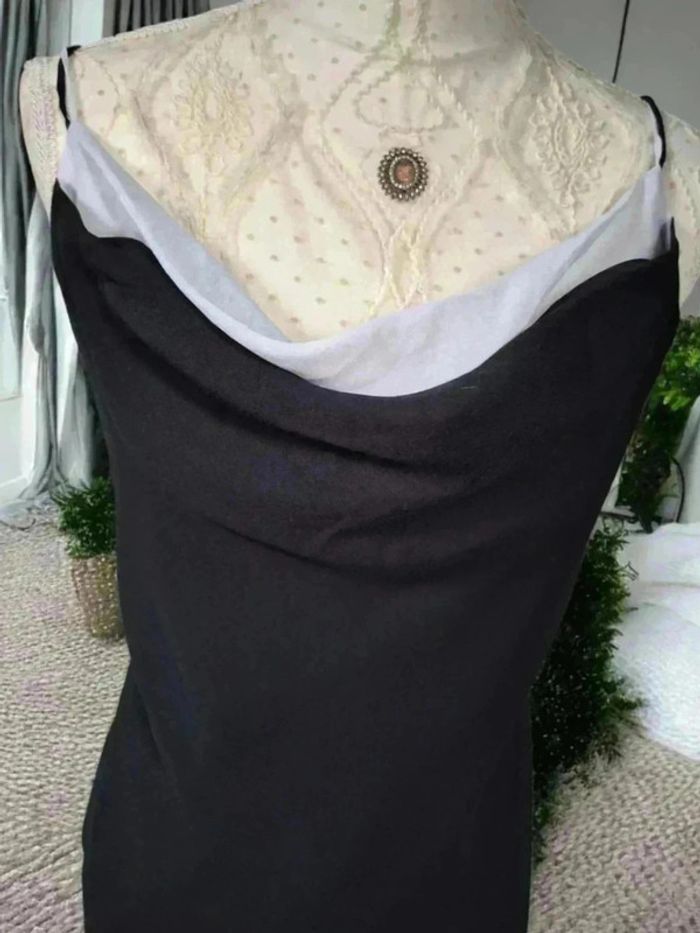Robe noir et blanche legere 🌹40🌹 - photo numéro 2