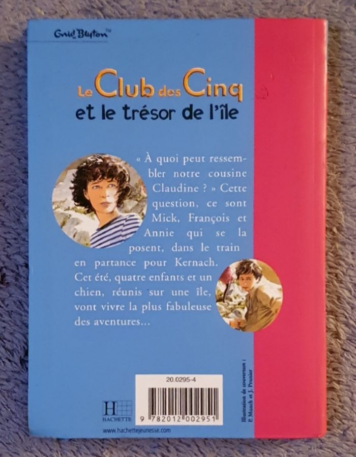 Livre Jeunesse, format poche "Le Club des Cinq - Et le Trésor de l'Île" (Dès 9 ans) / Hachette - photo numéro 2