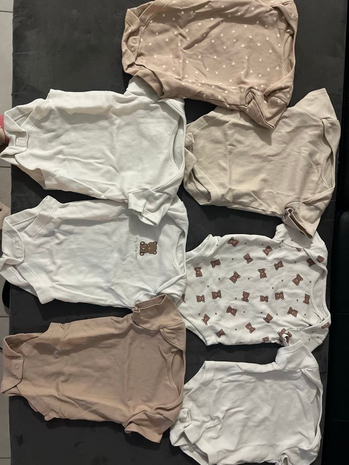 Lot de 7 body manche courte bébé (fille/garçon)