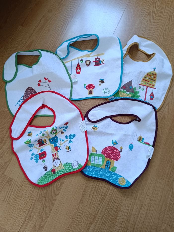 Lot de bavoirs Bébé confort