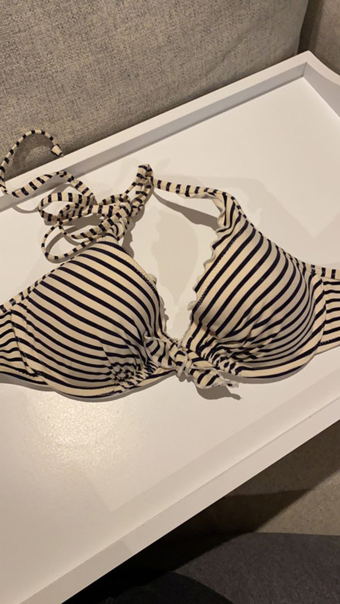 Haut de maillot de bain - photo numéro 2