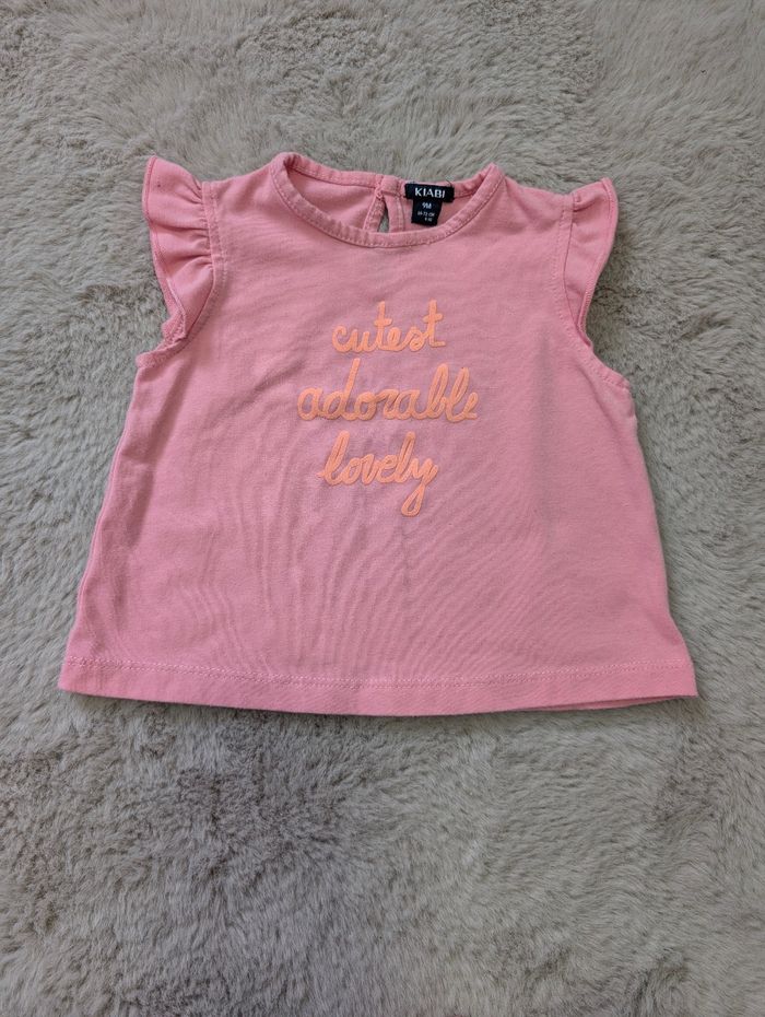 T-shirt Kiabi 9 mois – rose  “Cutest Adorable Lovely”  très bon état