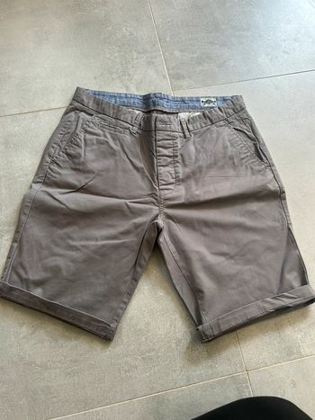 Short chino gris