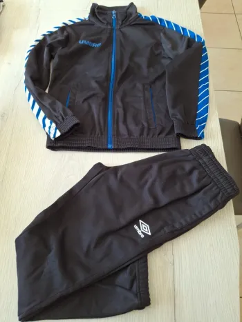 Jogging garçon 8 ans