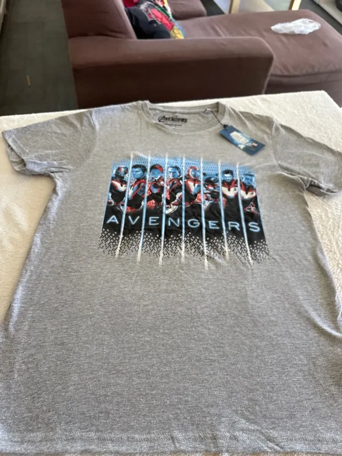 T shirt Marvel homme taille M neuf