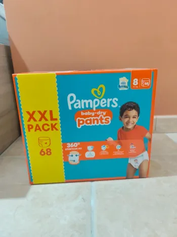 Couches Pampers pants taille 8