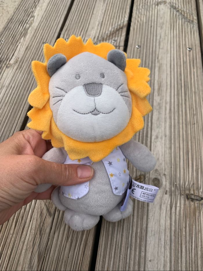 Doudou lion