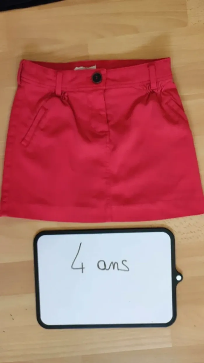 Jupe taille 4 ans