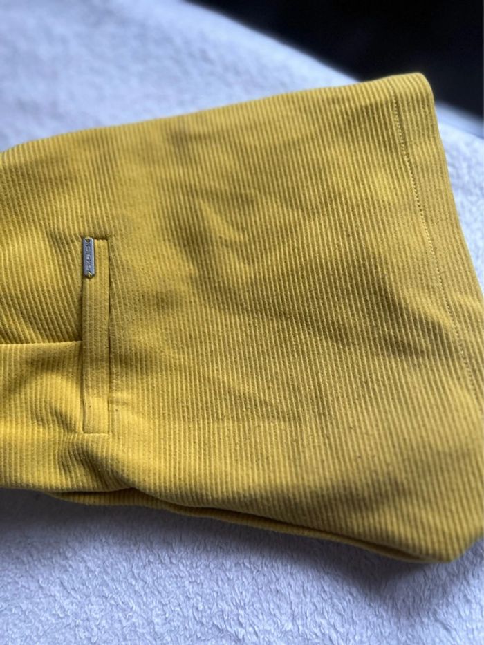 Short jaune 10ans Okaïdi - photo numéro 3