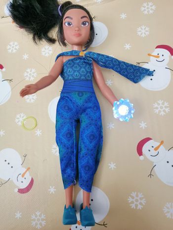 Barbie raya  lumière et musique