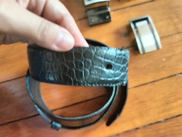 Lot de boucles ceinture homme + 1 ceinture noire en cuir - photo numéro 7
