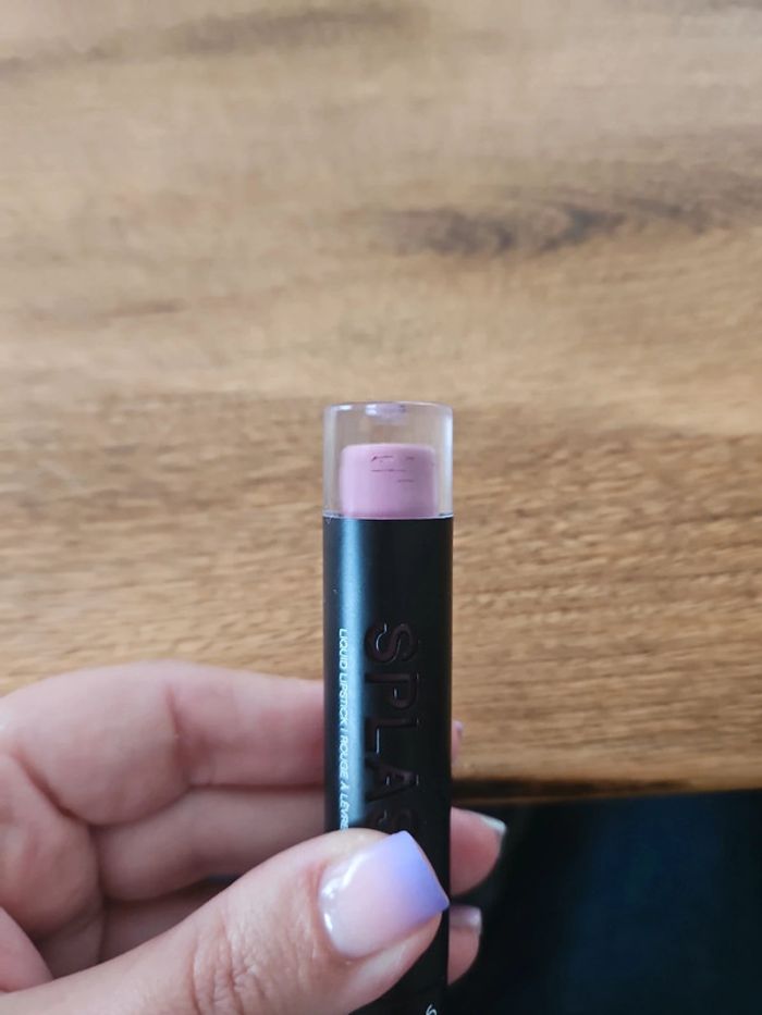 Rouge à lèvres liquide Younique - photo numéro 2