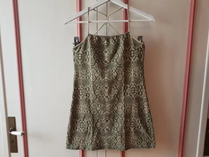 Robe kaki à bretelles taille 36