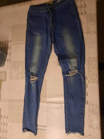 Pantalon en jeans à trous
