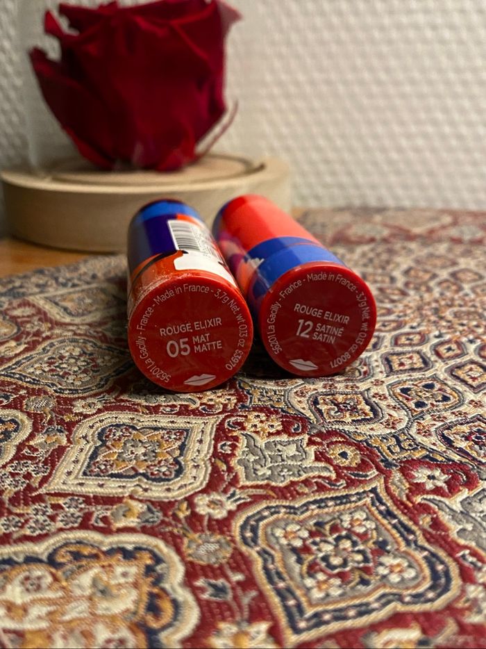 Lot rouges à lèvre yves rocher - photo numéro 2