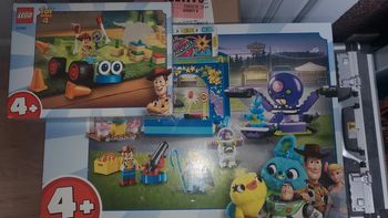 Lot de 2 boîtes lego Toys Story 4