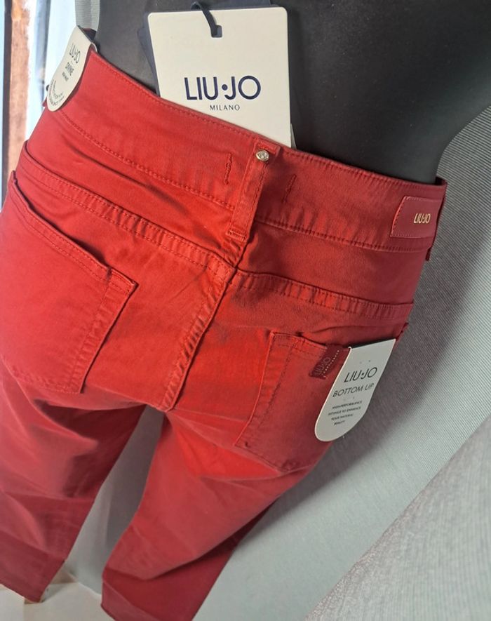 Liu Jo jean été bottom up T.34/36 neuf - photo numéro 7
