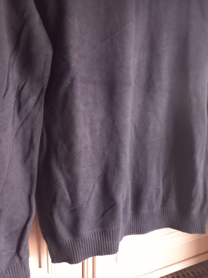 Pull fin bleu marine 12 ans Kiabi - photo numéro 2