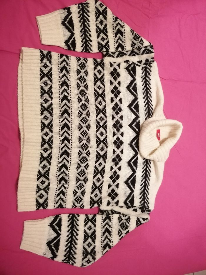 Pull court Esprit - photo numéro 2