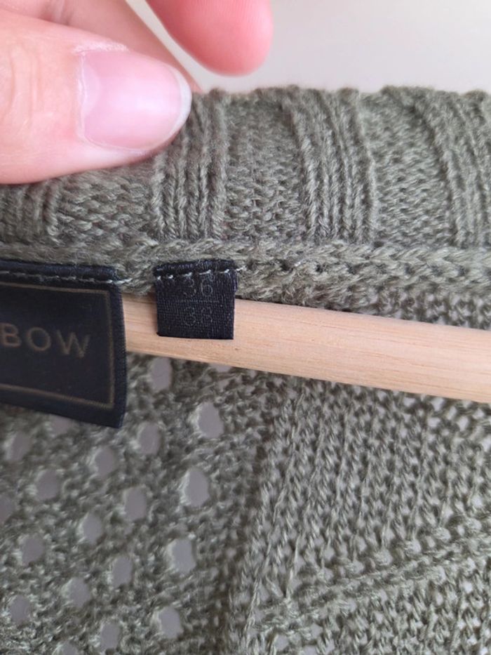 Pull rainbow kaki taille s/m - épaules dénudées, détails cloutés - photo numéro 4