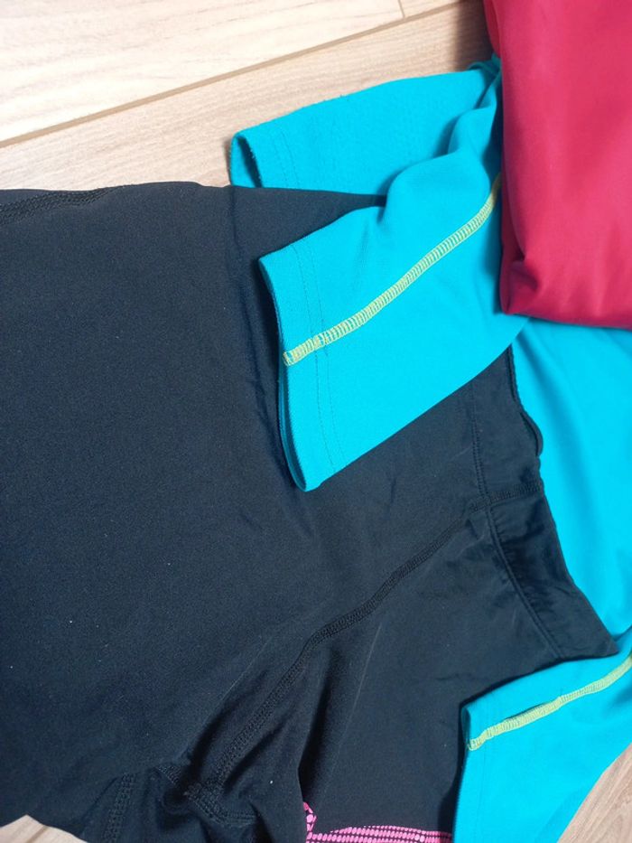 Lot tenue de sport XS - photo numéro 2