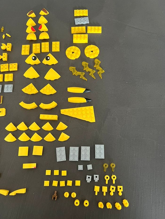 MEGA Construx Pokemon Pikachu à Construire, Jeu de Briques de Construction - photo numéro 7