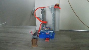 Super piste électronique Chuck de Hasbro