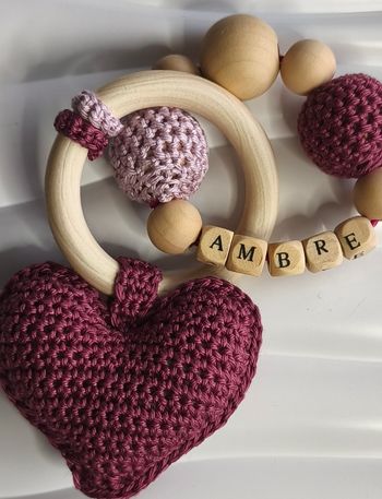 [CRÉATION NEUVE] Hochet de dentition Crochet & Bois - Prénom Personnalisé
