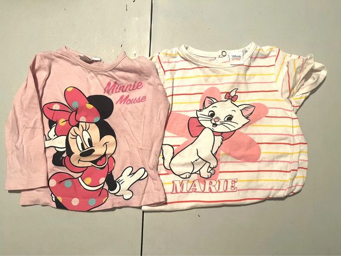 Lots de 2 vêtements tee shirt et combinaison short Disney - photo numéro 1