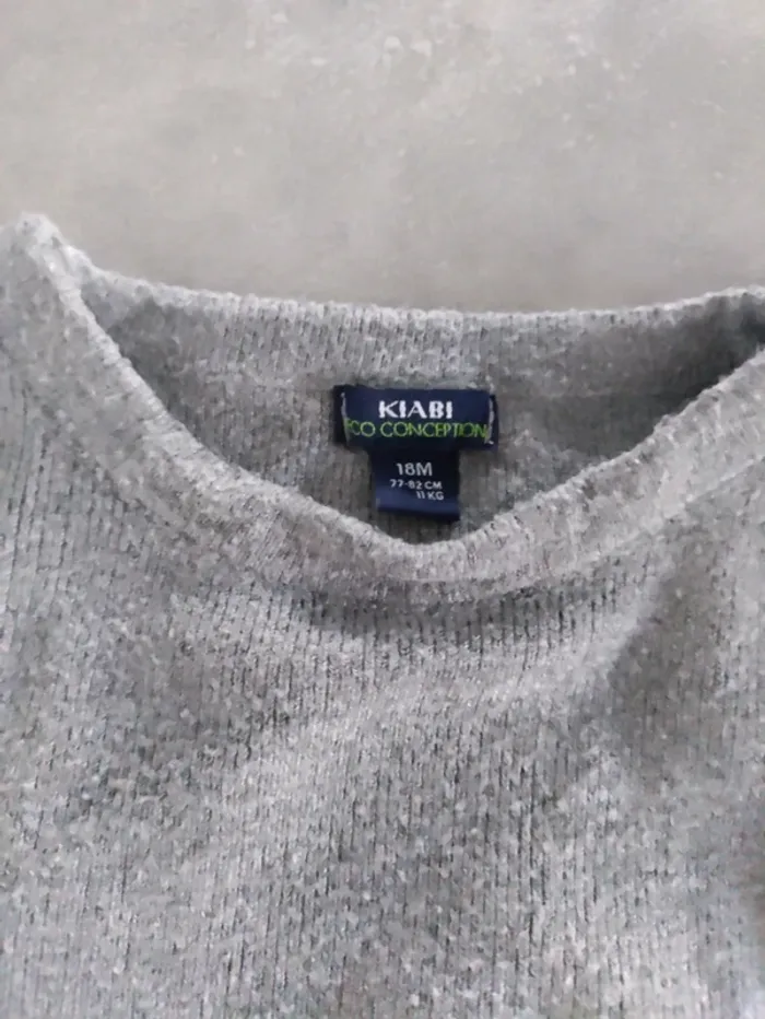 Pull 18 mois - photo numéro 2