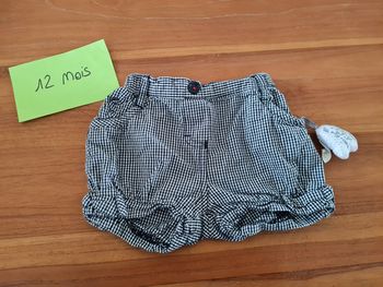 Short 12 mois berlingot