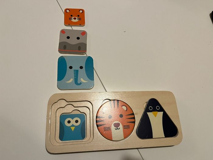 Jeu d’encastrement