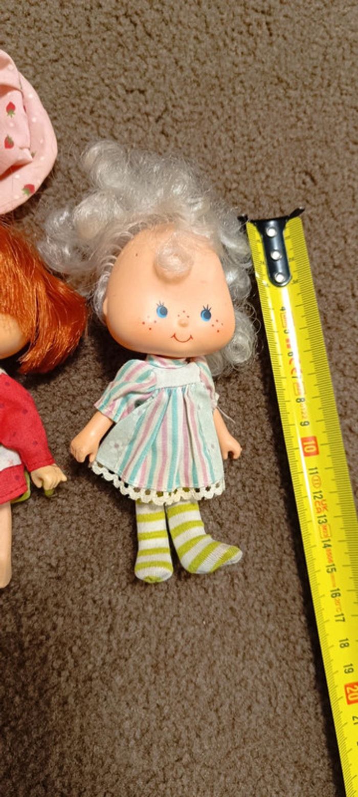 Lot charlottes aux fraises - photo numéro 2