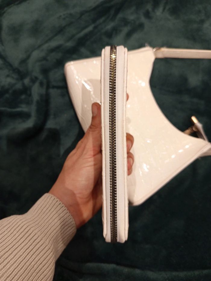 🔝 Lot sac à main et portefeuille porte-monnaie Shein blanc et doré effet croco - photo numéro 7