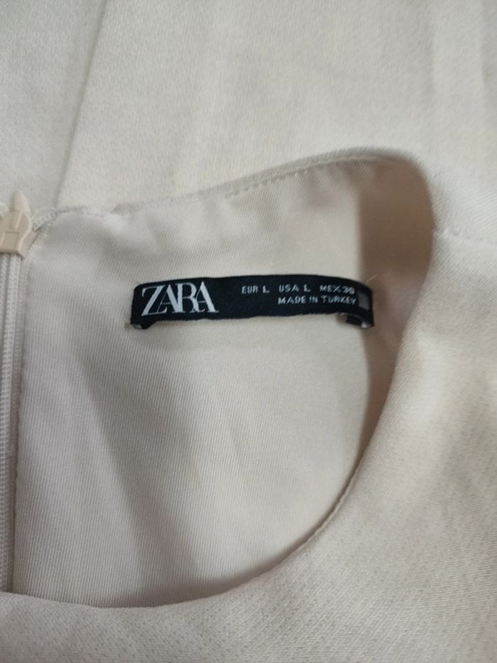 Robe écru. Taille L - photo numéro 3