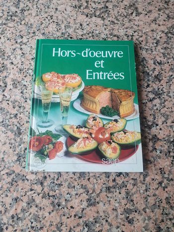 Livre cuisine hors -d'oeuvre et entrées