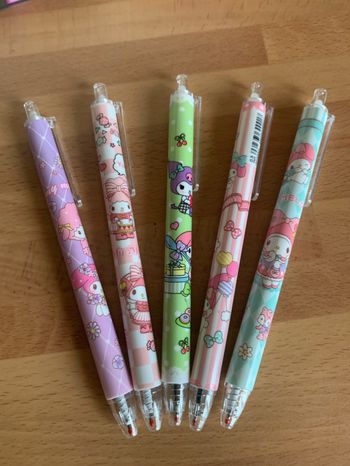 5 Stylos Sanrio