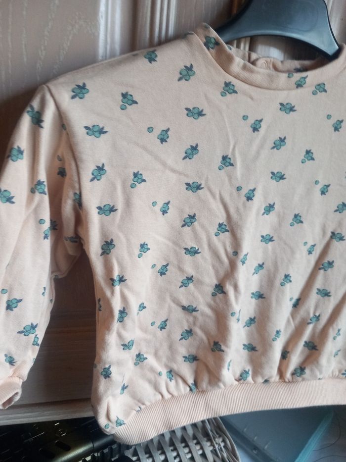 Pull rose et bleu 36 mois Kiabi - photo numéro 2