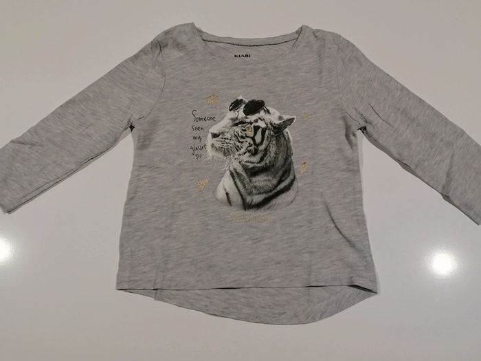 Sweat manches longues T 2 ans 🐅