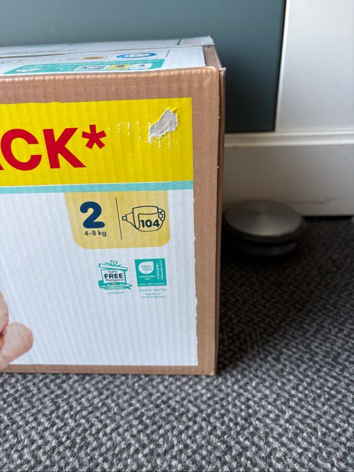 Un pack de couches Pampers harmonie Taille 2 4/8 kg - photo numéro 2