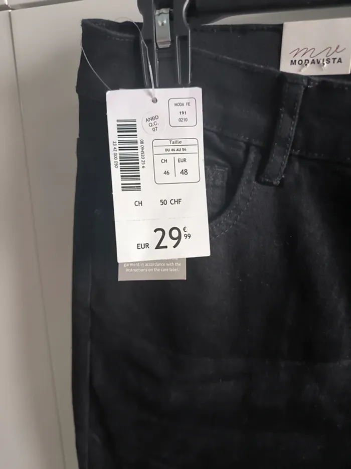 Jean neuf bootcut noir - photo numéro 3