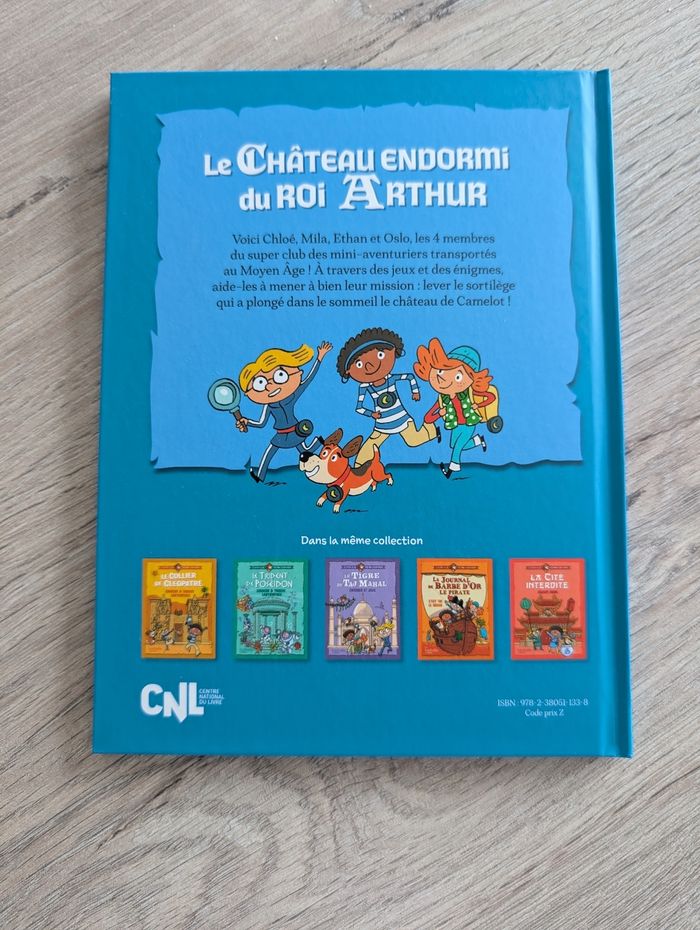 Livre mac do, le château endormi du roi Arthur - photo numéro 2