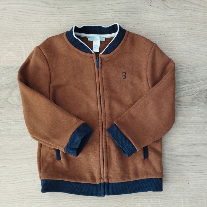 Lot 2 gilets 2 ans - photo numéro 2