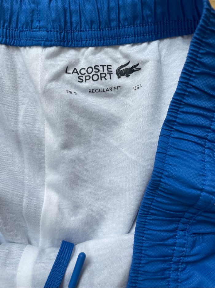 Ensemble Lacoste neuf - photo numéro 4