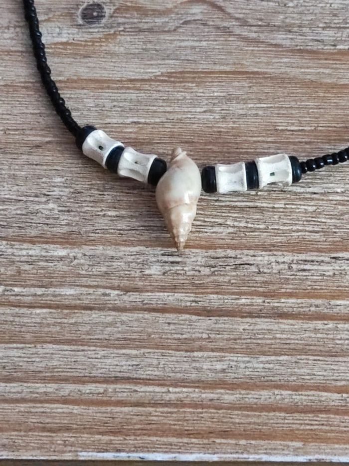Collier coquillage - photo numéro 2