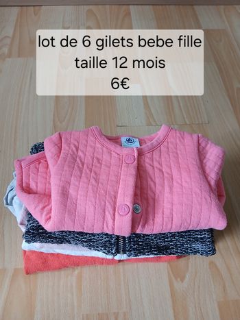 Lot gilet bebe