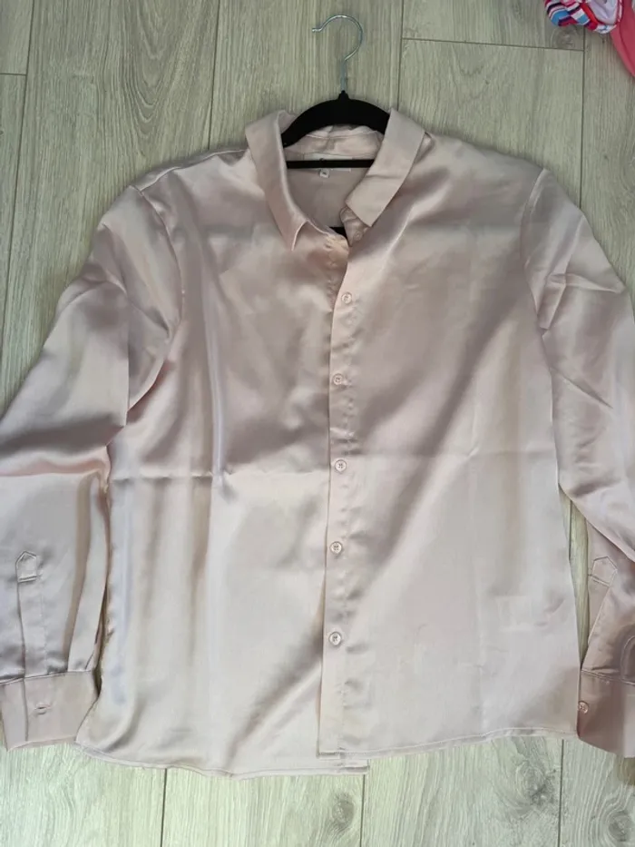 Chemise
