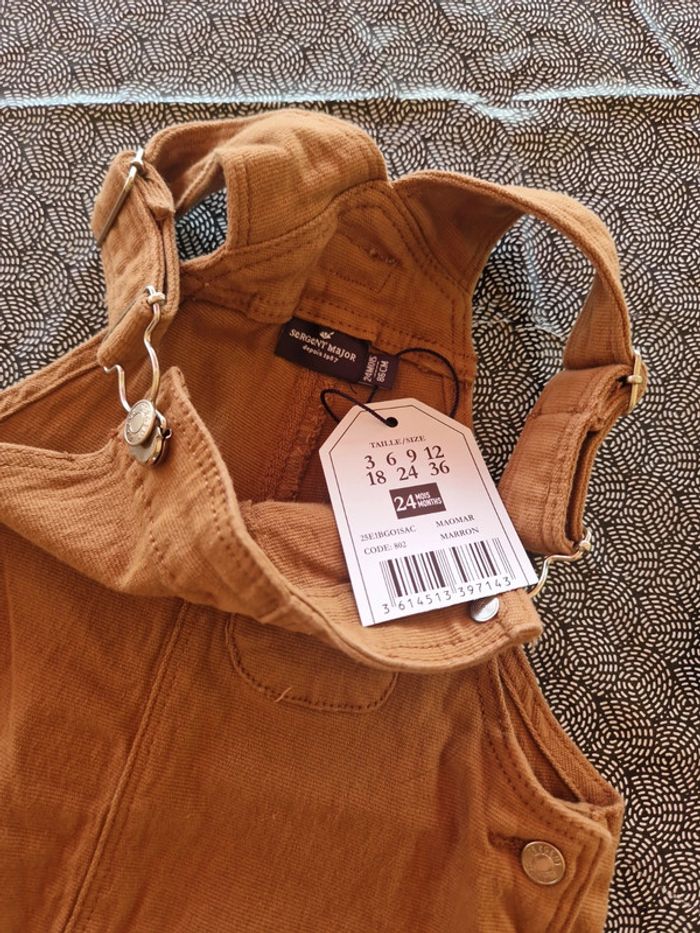Ensemble salopette sergent major et t-shirt obaibi 2 ans neufs - photo numéro 7