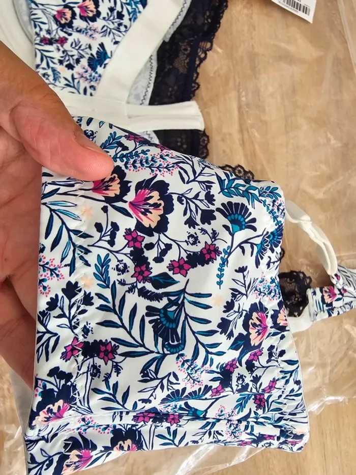 Soutien-gorge femme 115E neuf lingeries - photo numéro 5