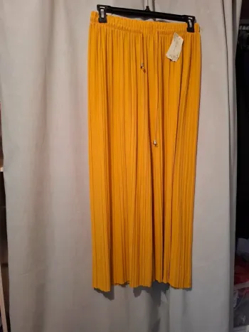 Magnifique pantalon sarouel femme neuve